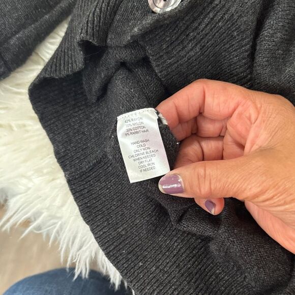 LOFT Women's Classic Black Cardigan Size Medium - Picture 8 of 9